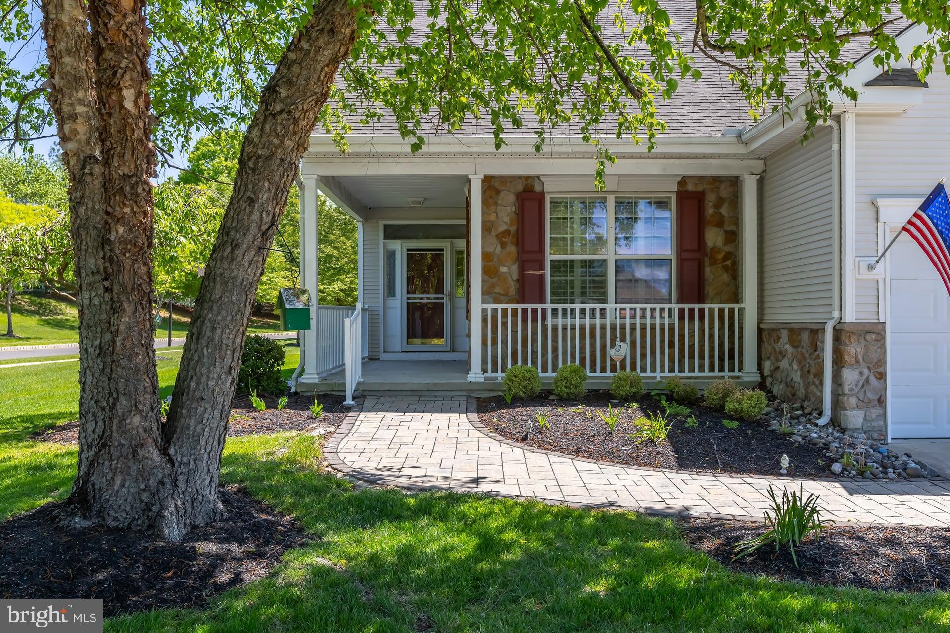 2 QUINTON COURT