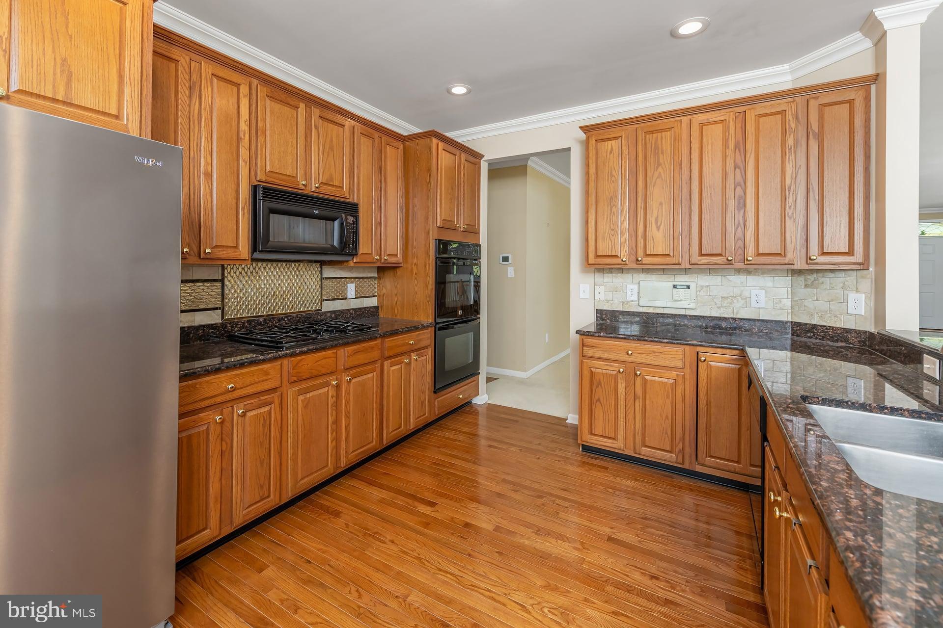 2 QUINTON COURT