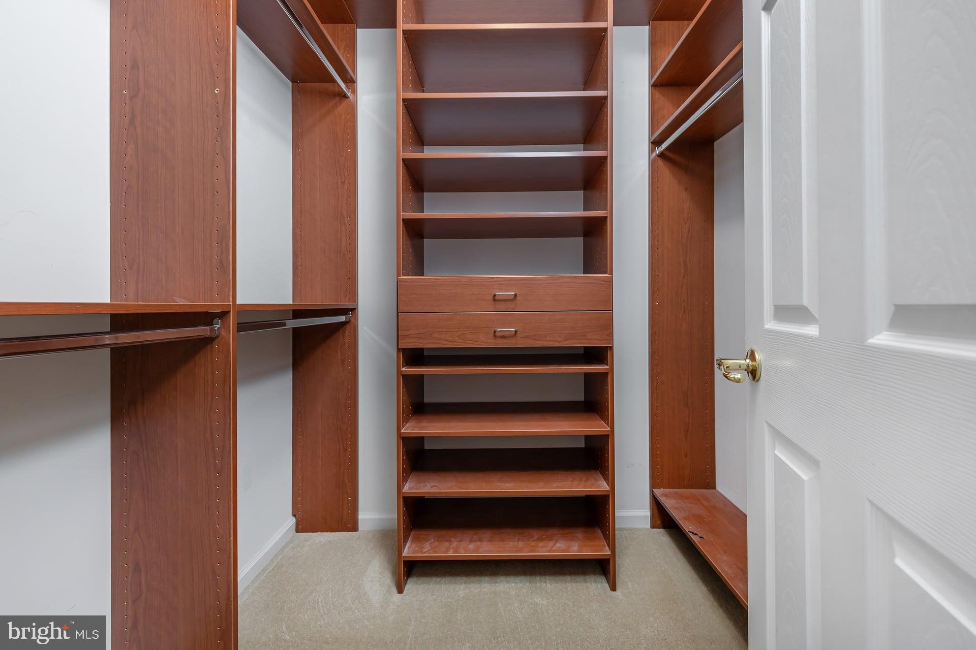 2 QUINTON COURT