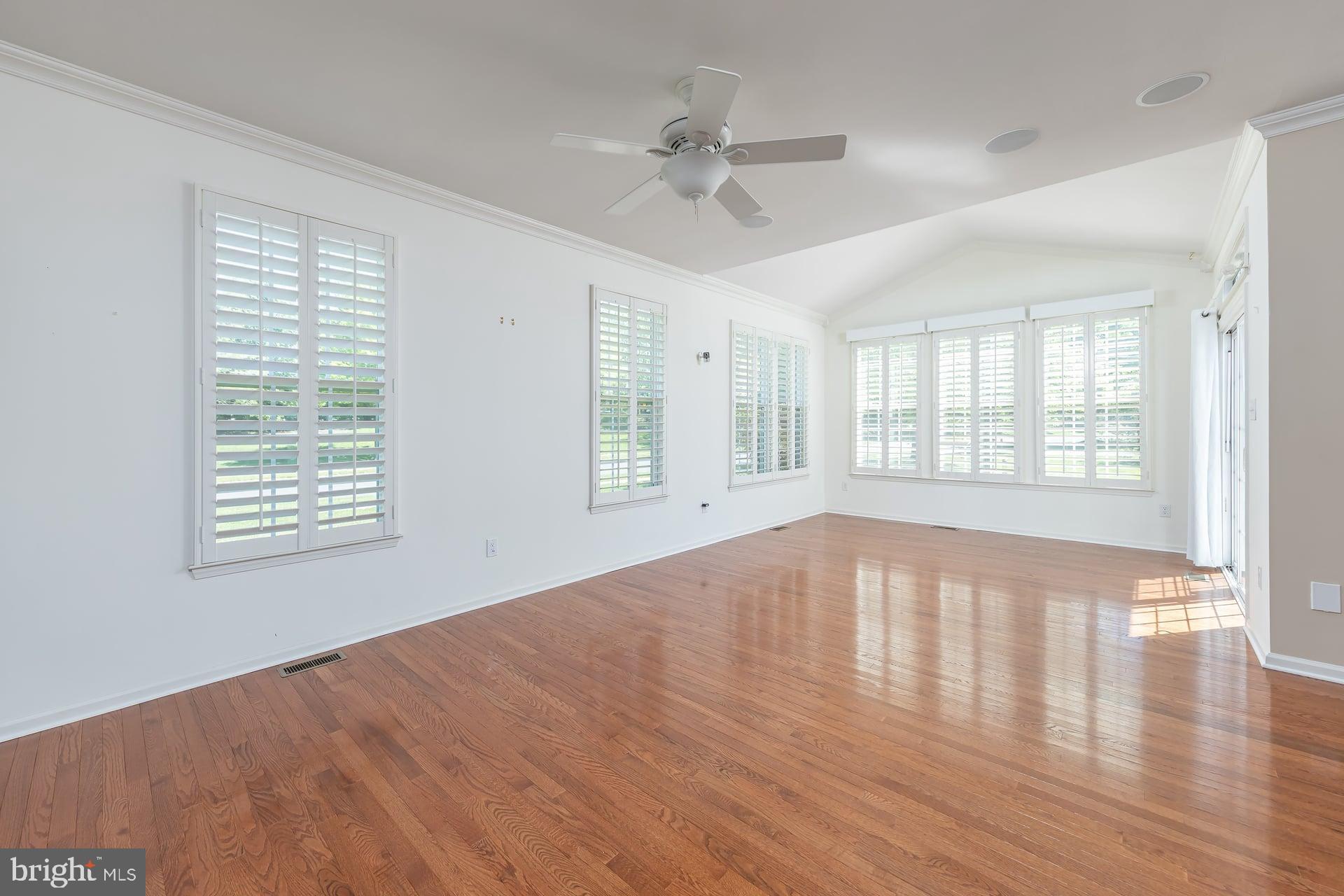 2 QUINTON COURT