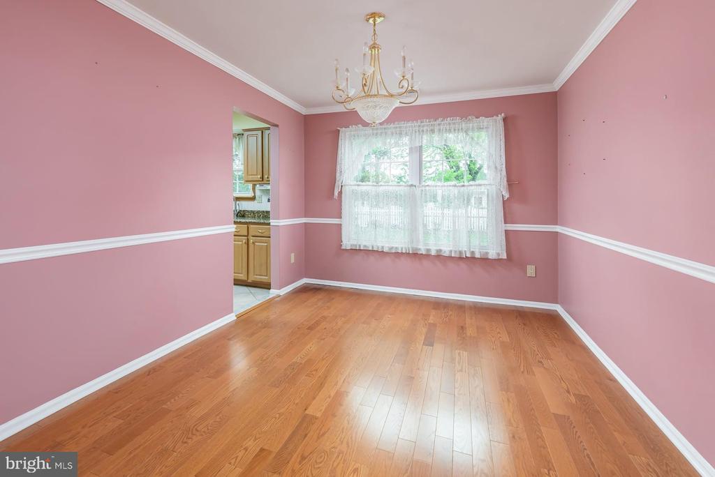 27 TRAPPER ROAD