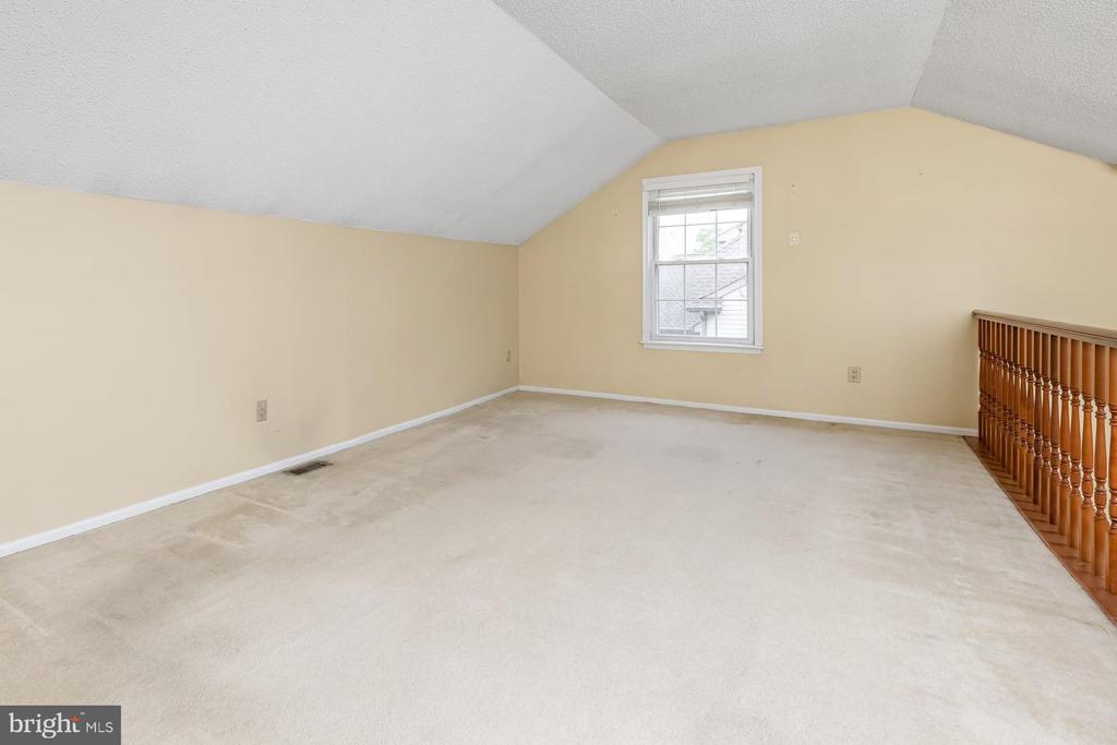 27 TRAPPER ROAD