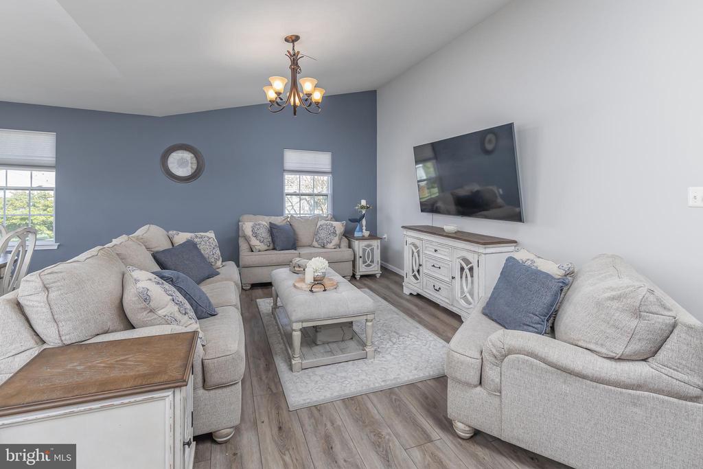 417 WOODRUFF TRAIL