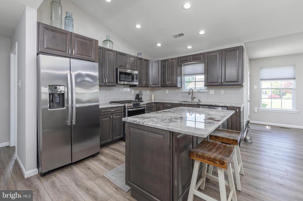 417 WOODRUFF TRAIL