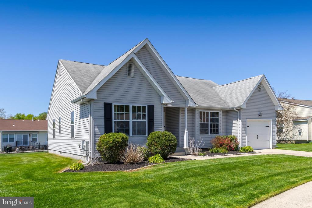 417 WOODRUFF TRAIL