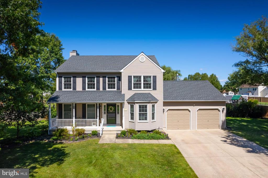 814 CANVASBACK DRIVE
