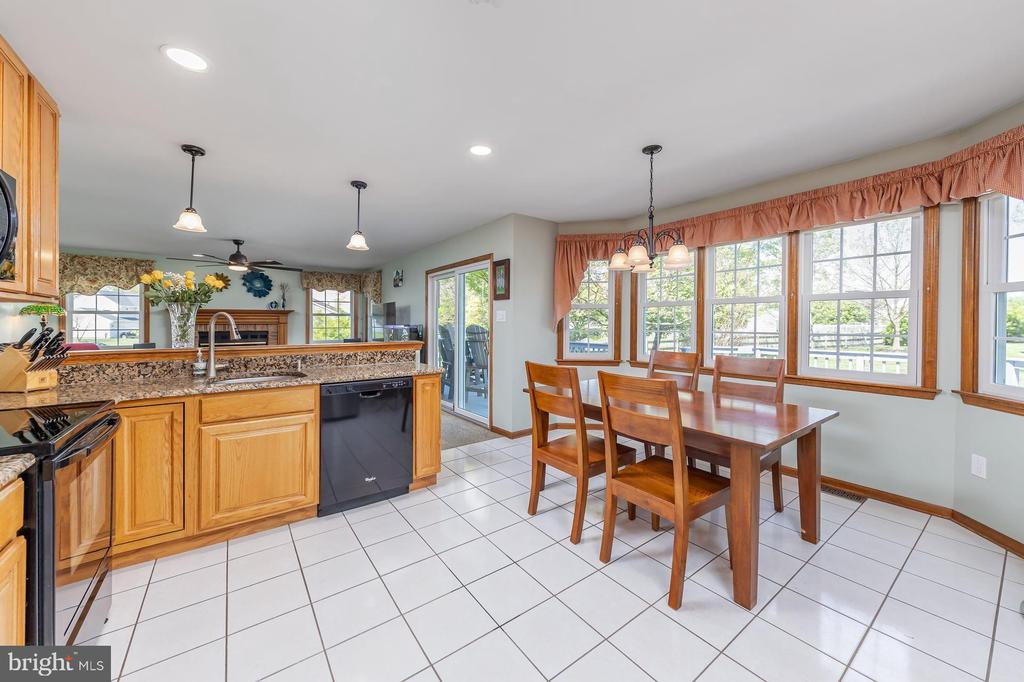 814 CANVASBACK DRIVE