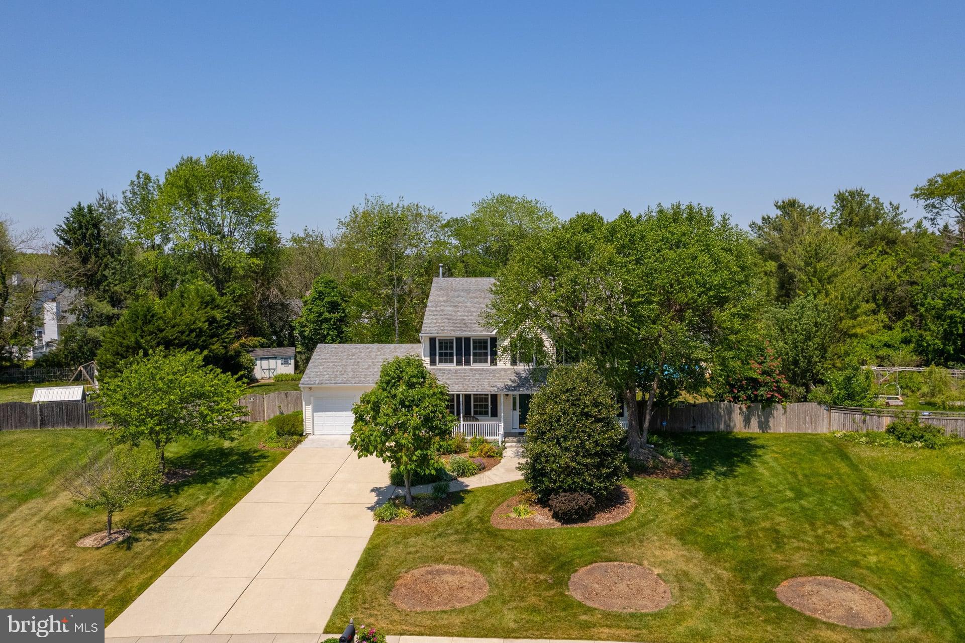 415 LABRADOR TRAIL