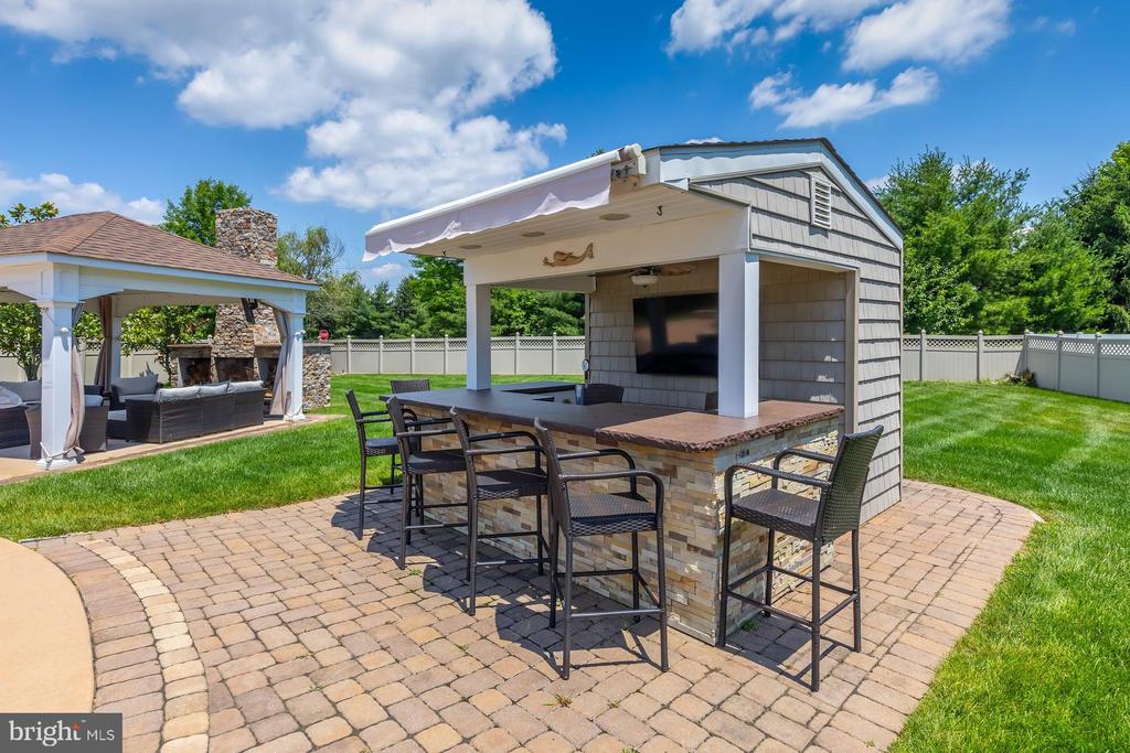 301 LONG MEADOW DRIVE
