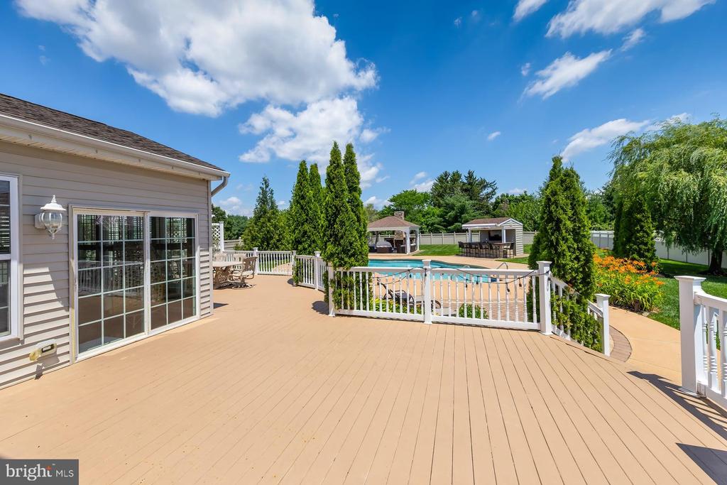301 LONG MEADOW DRIVE