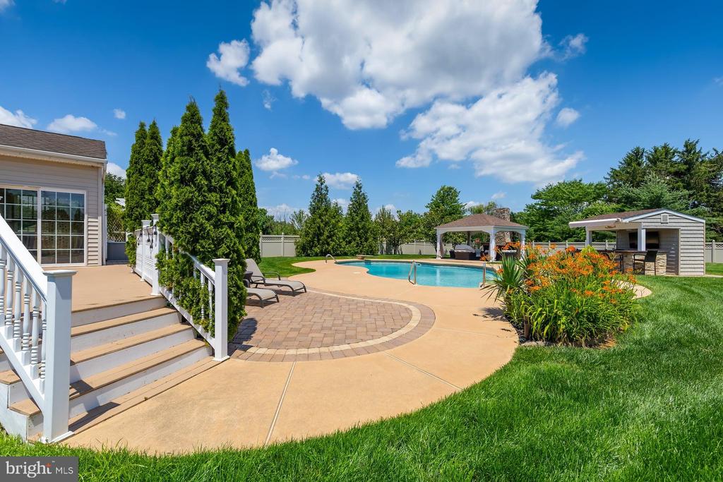 301 LONG MEADOW DRIVE