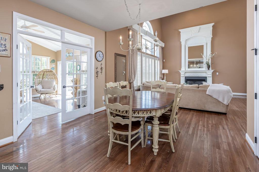 301 LONG MEADOW DRIVE