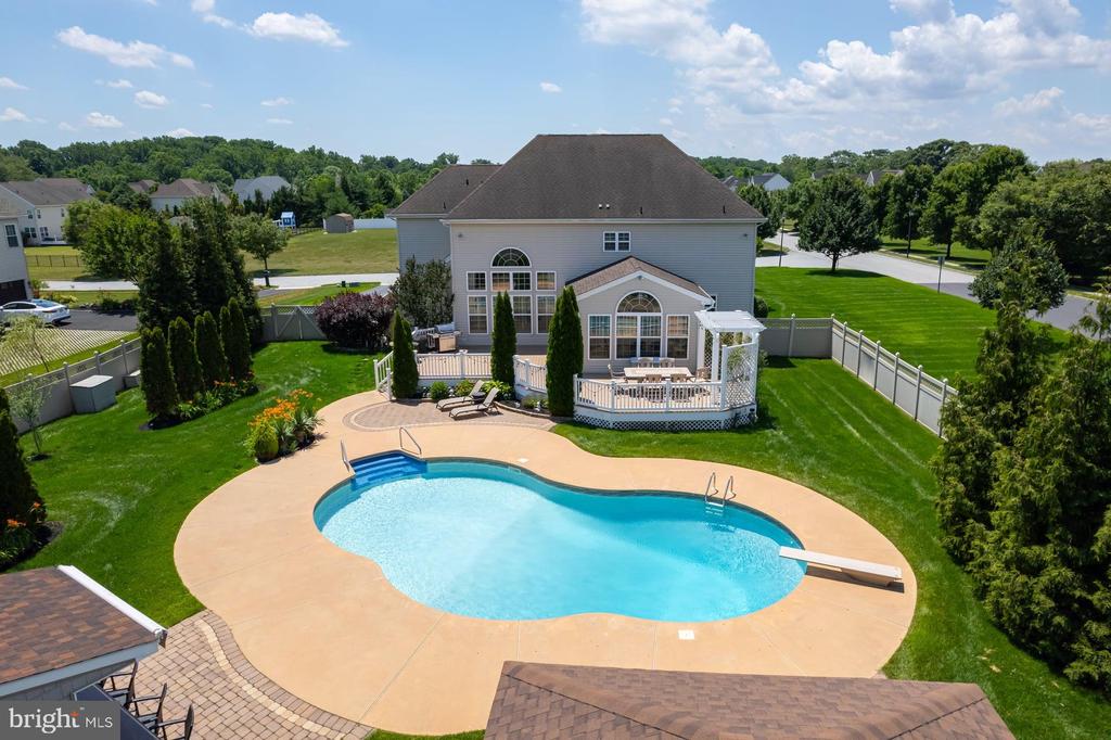 301 LONG MEADOW DRIVE