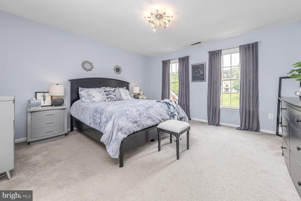 MULLICA HILL, NJ 08062