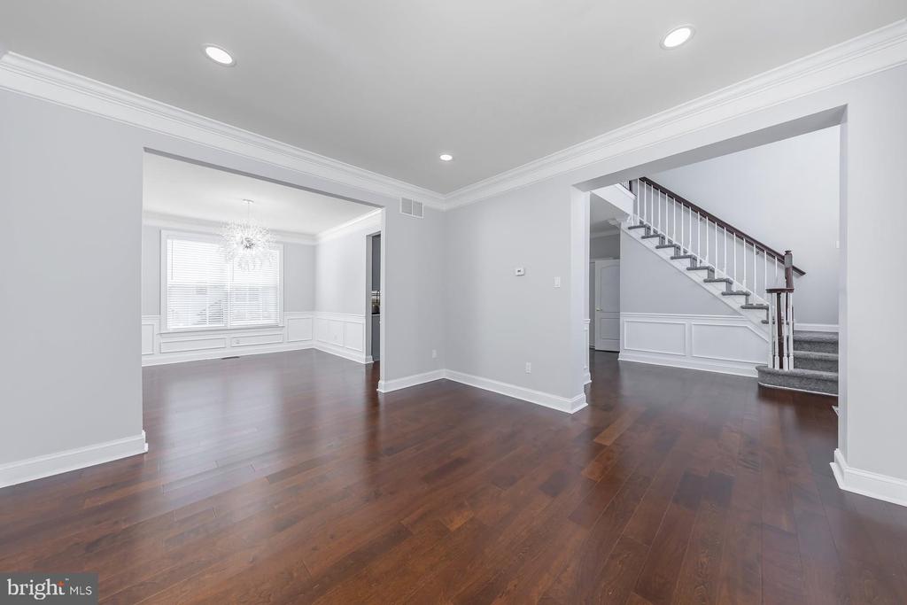707 CHELSEA ROAD