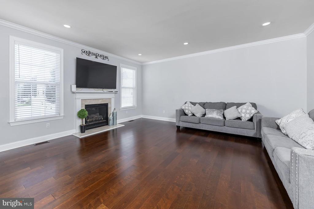 707 CHELSEA ROAD