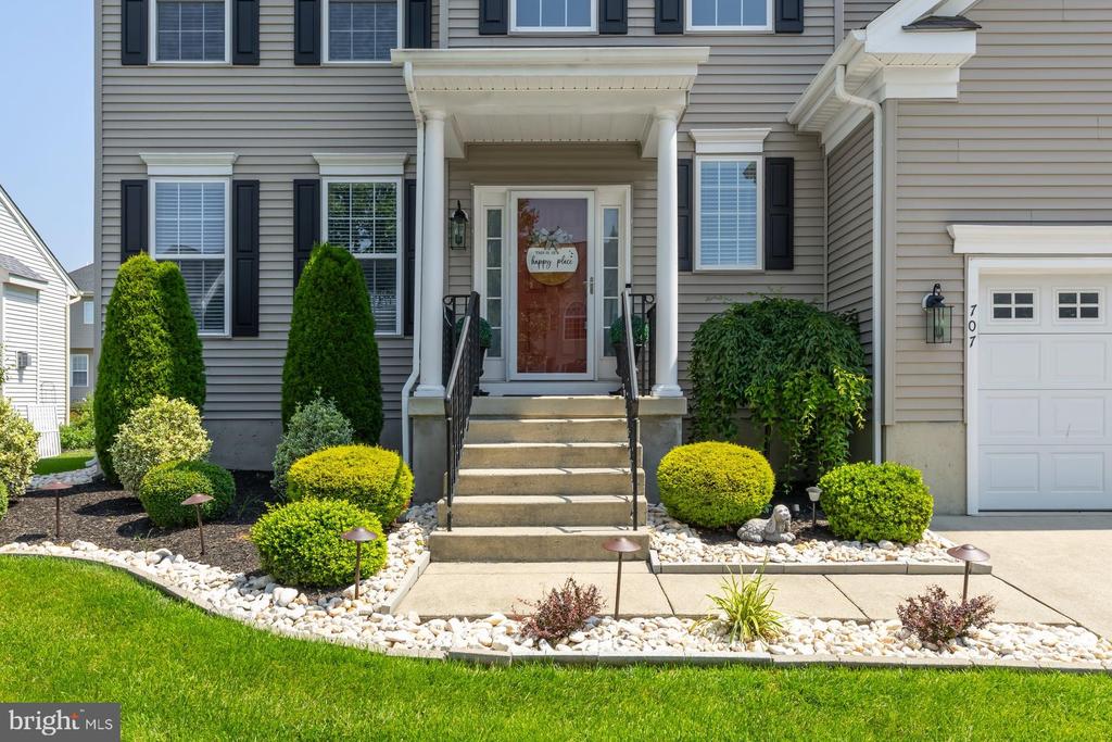 707 CHELSEA ROAD