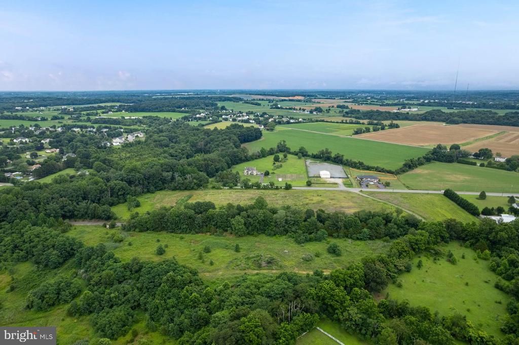 555 WOODSTOWN