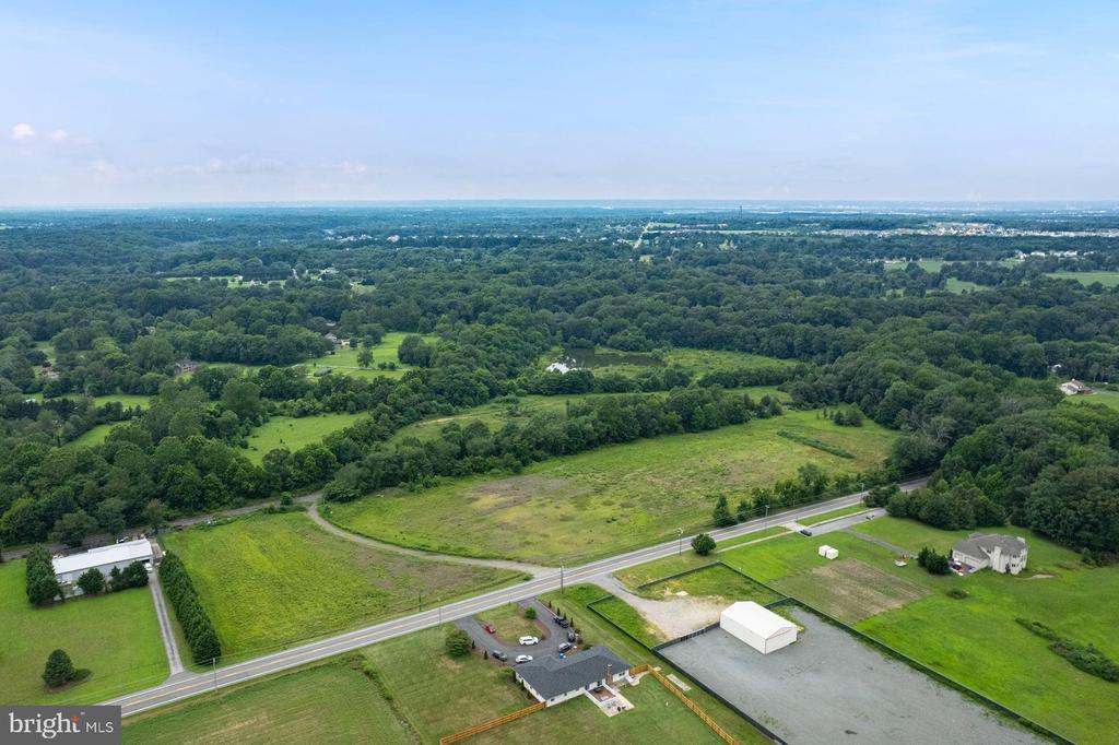 555 WOODSTOWN