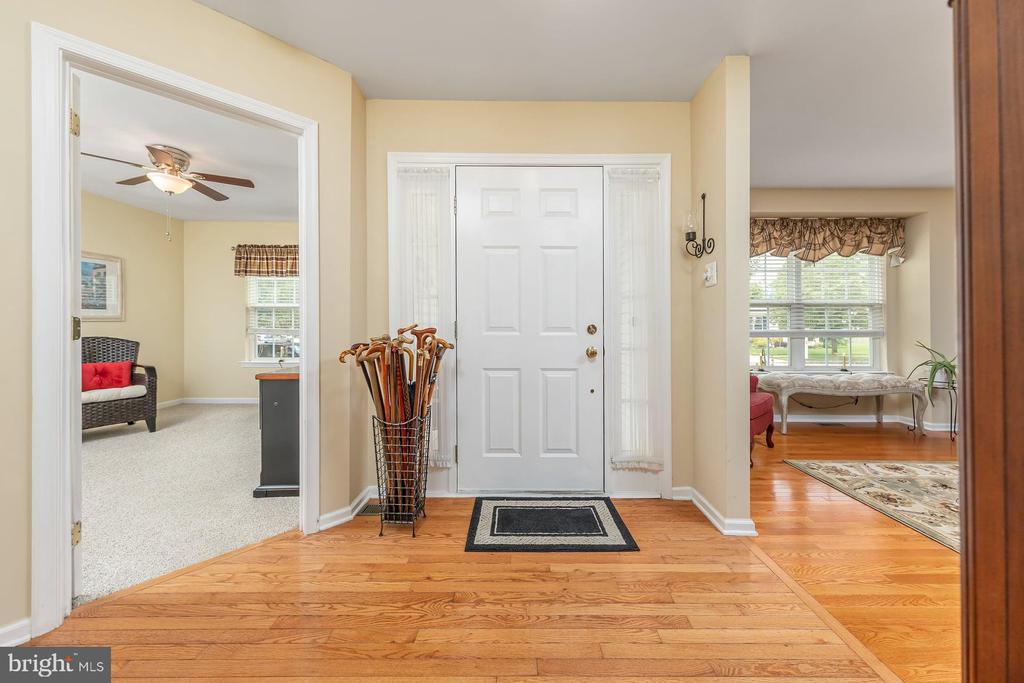 320 CHICKORY TRAIL
