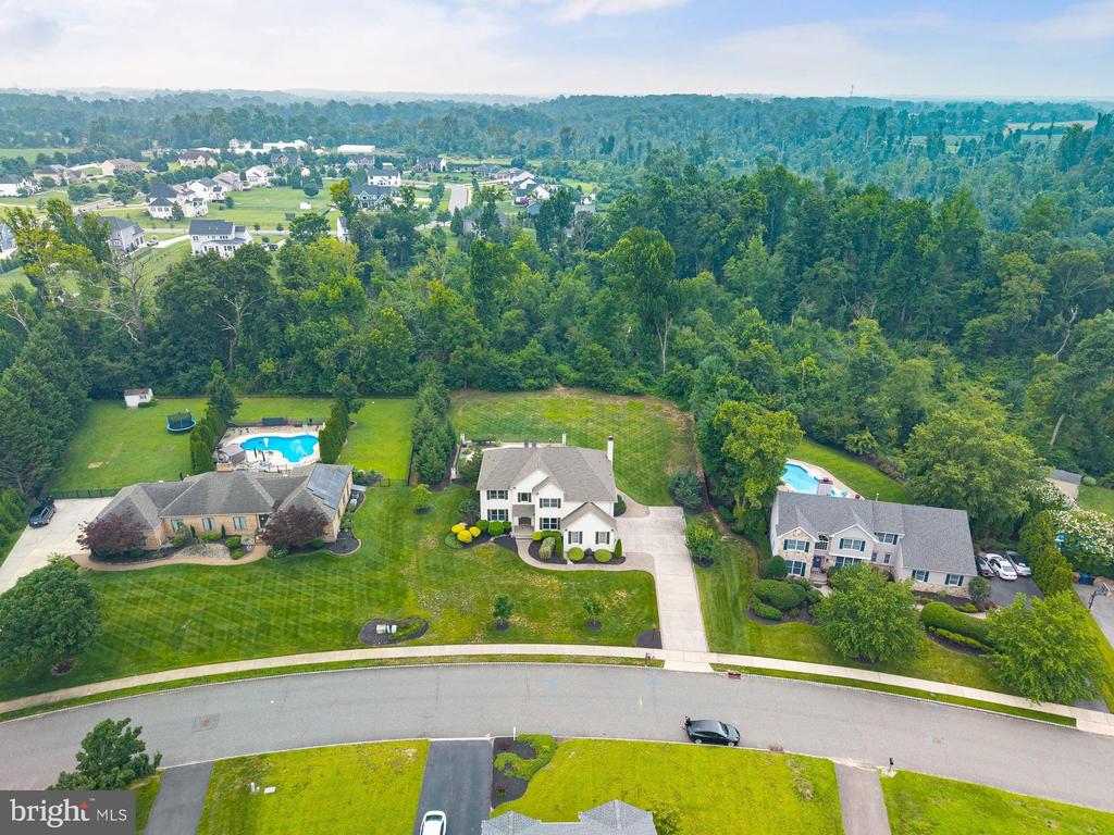 11 TURTLE CREEK DRIVE