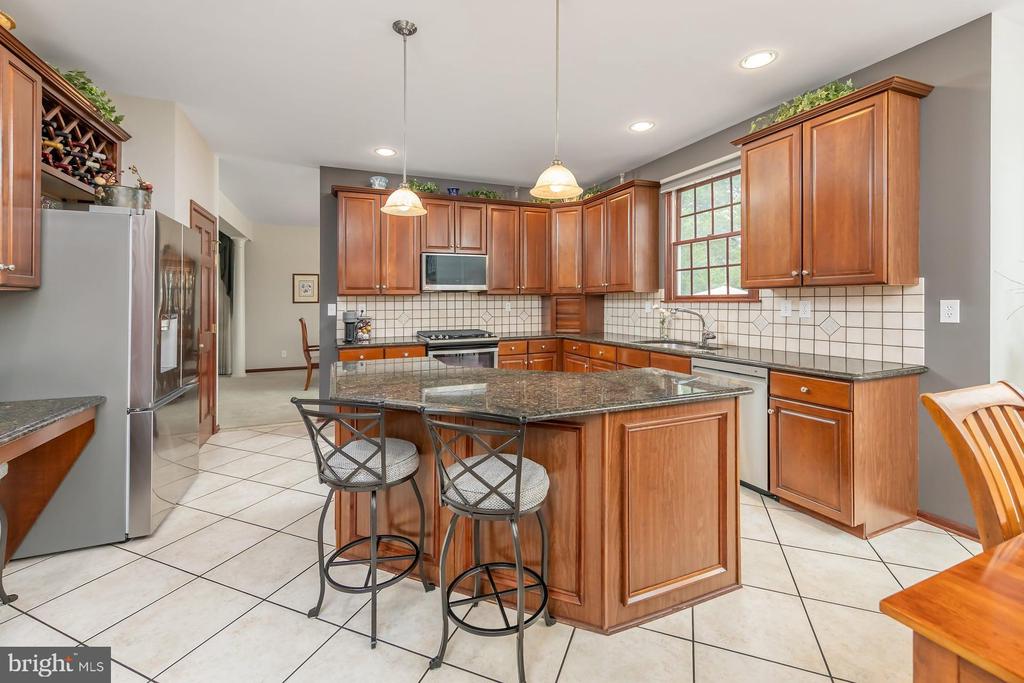 11 TURTLE CREEK DRIVE