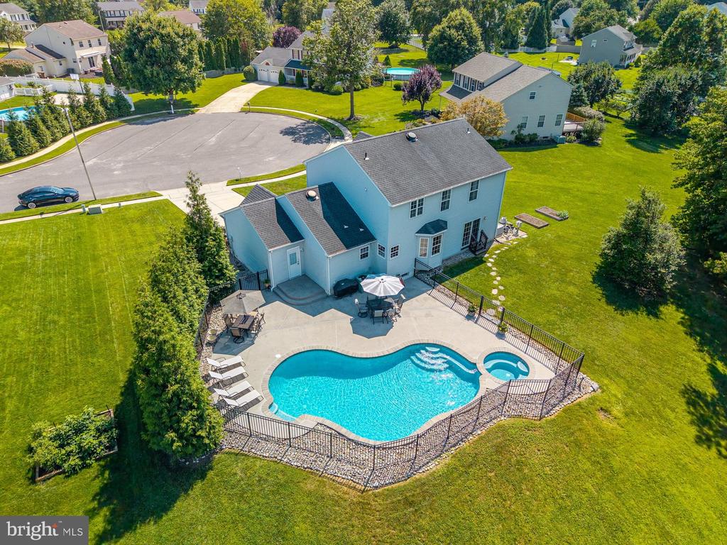 304 DAVID COURT