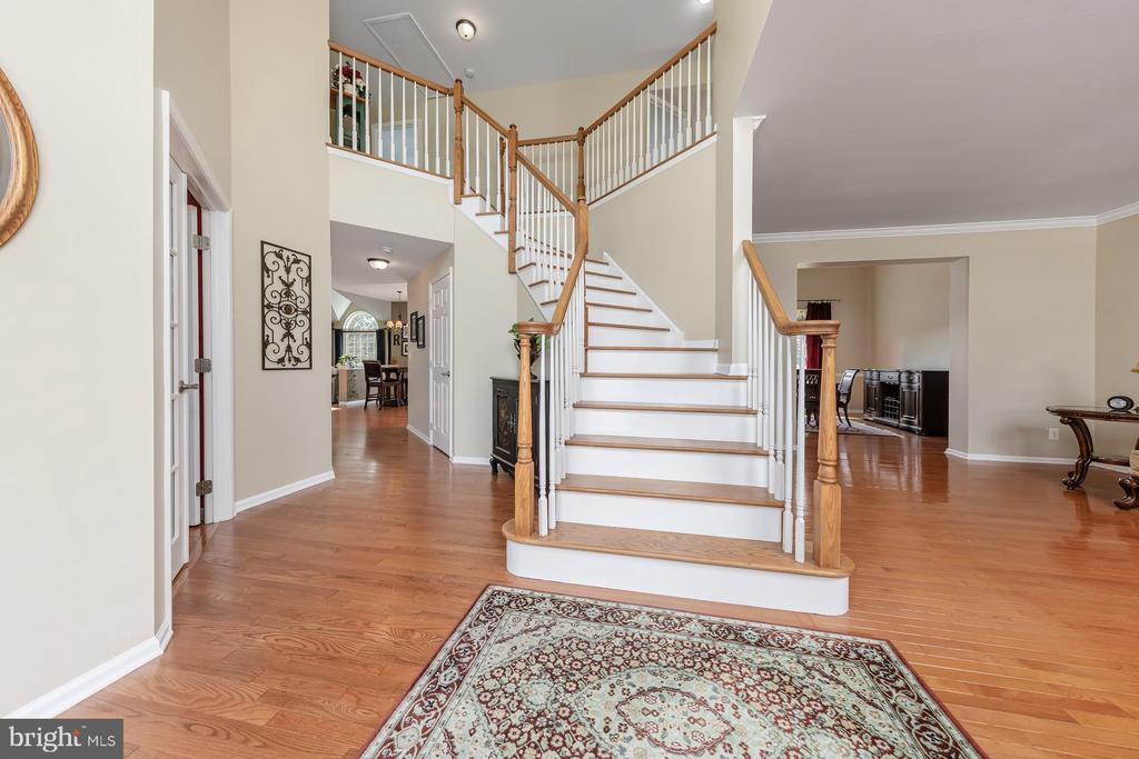 1104 JASMINE COURT