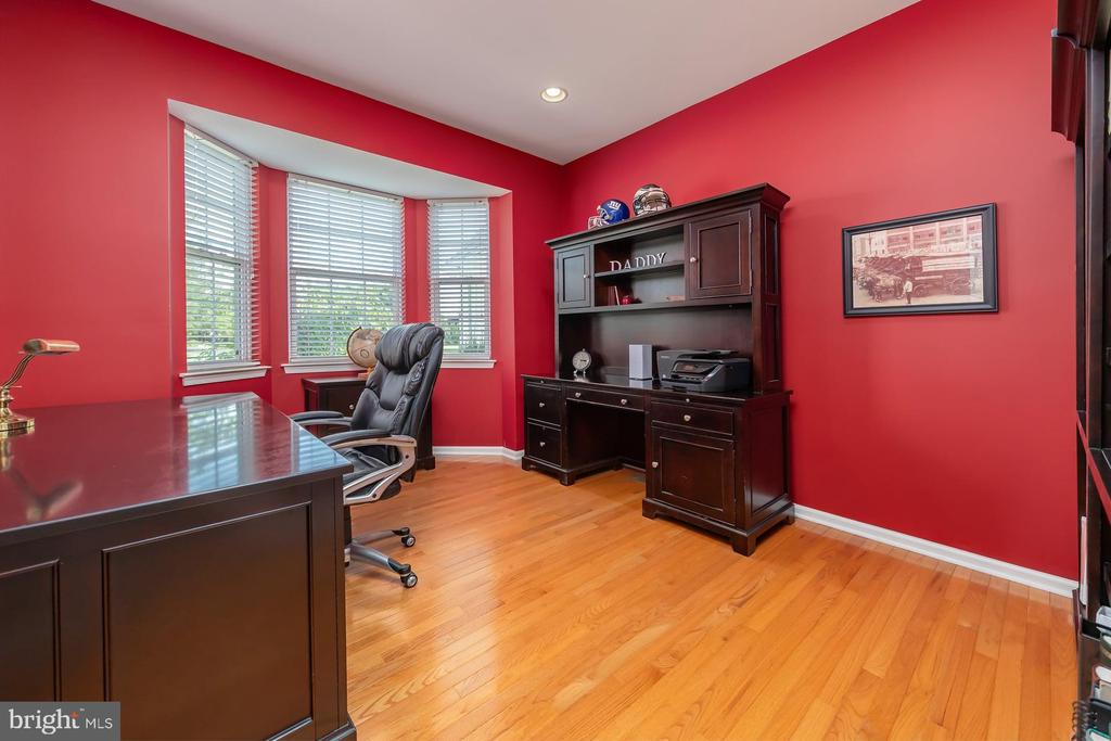 1104 JASMINE COURT