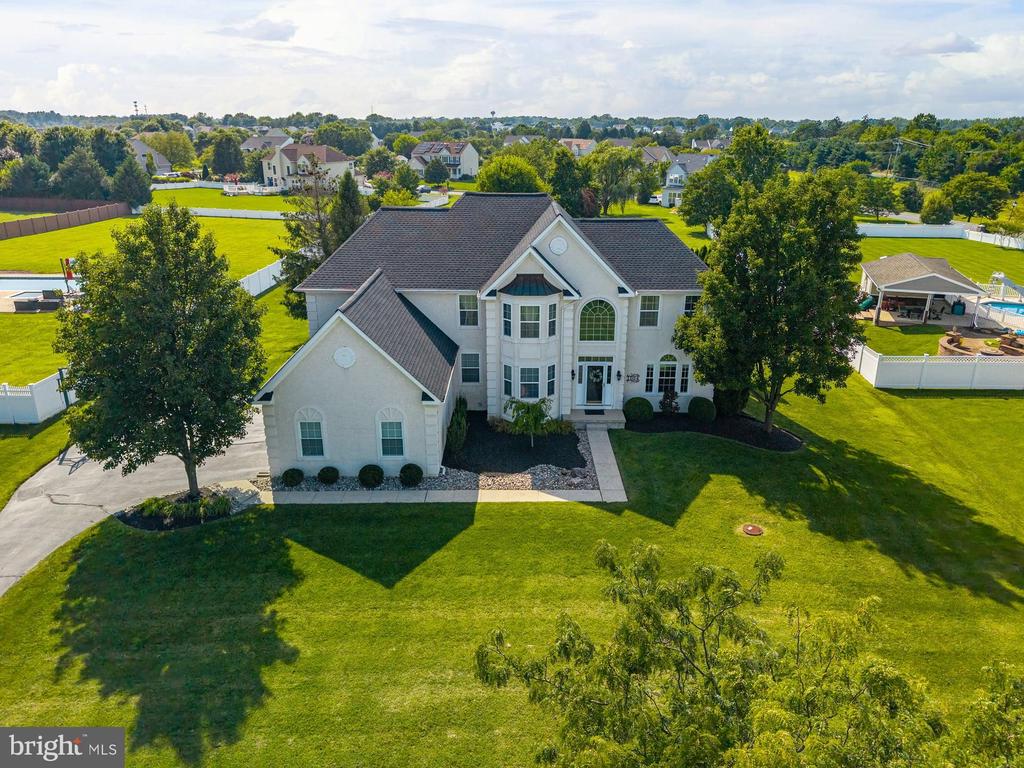1104 JASMINE COURT