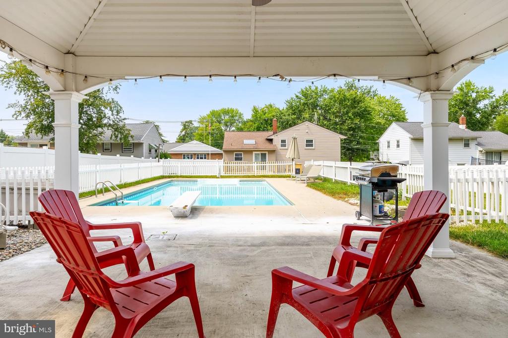 30 BUDD BOULEVARD