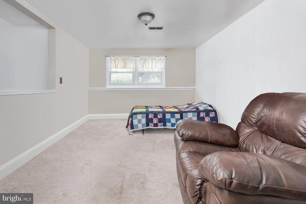 30 BUDD BOULEVARD