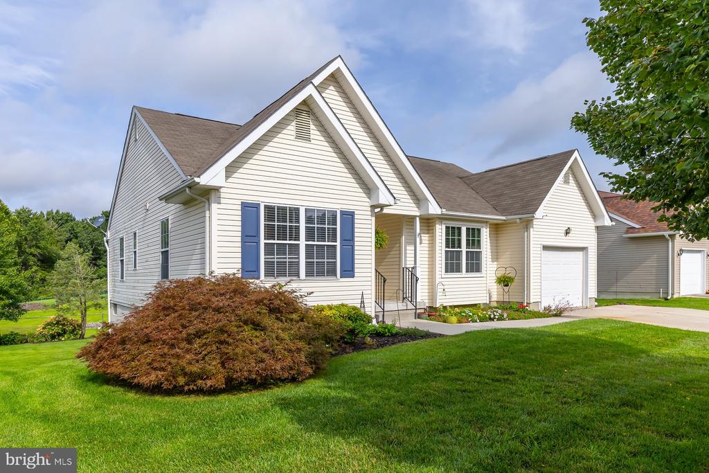 317 CHICKORY TRAIL