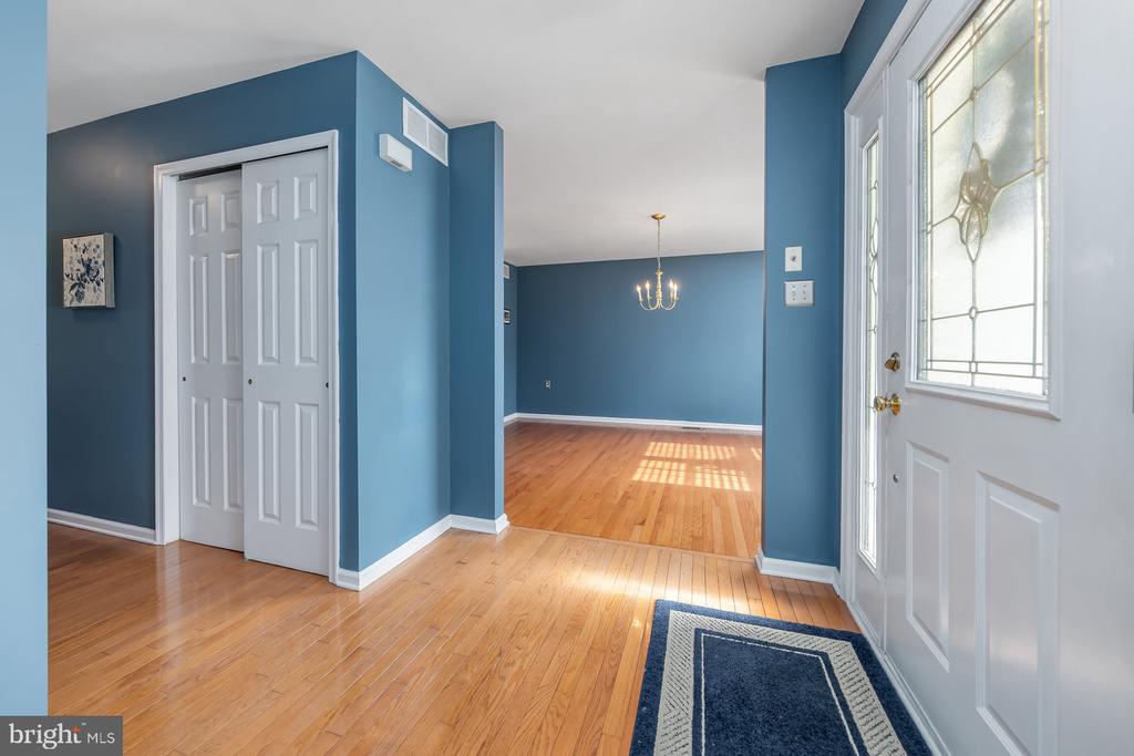 317 CHICKORY TRAIL