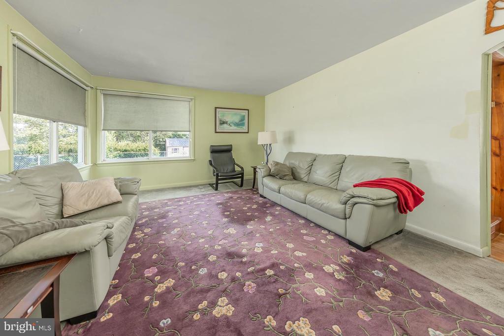 432 MULLICA HILL ROAD
