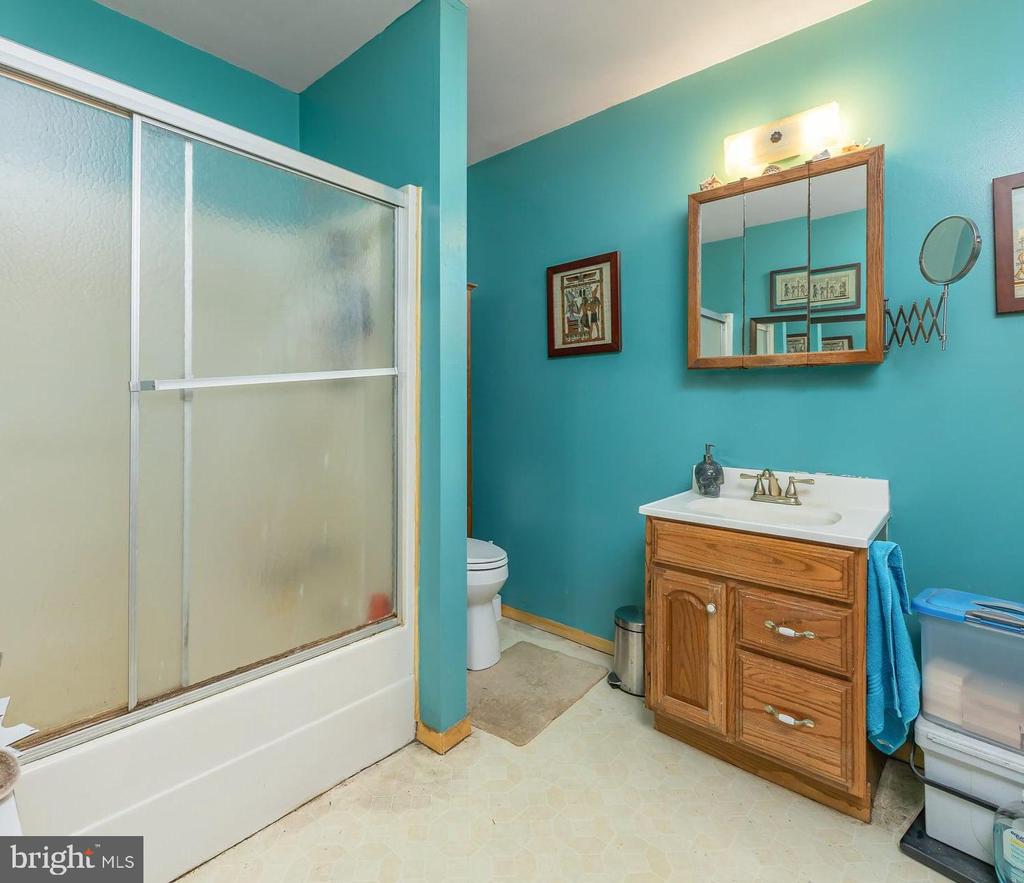 432 MULLICA HILL ROAD
