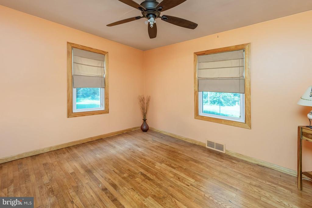 432 MULLICA HILL ROAD