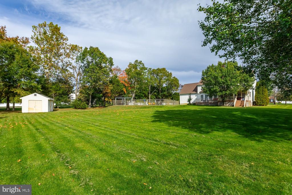 202 SHETLAND COURT