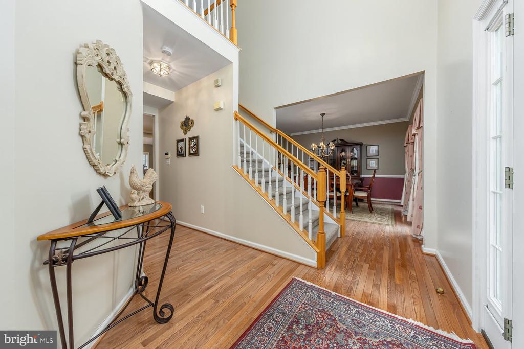 202 SHETLAND COURT