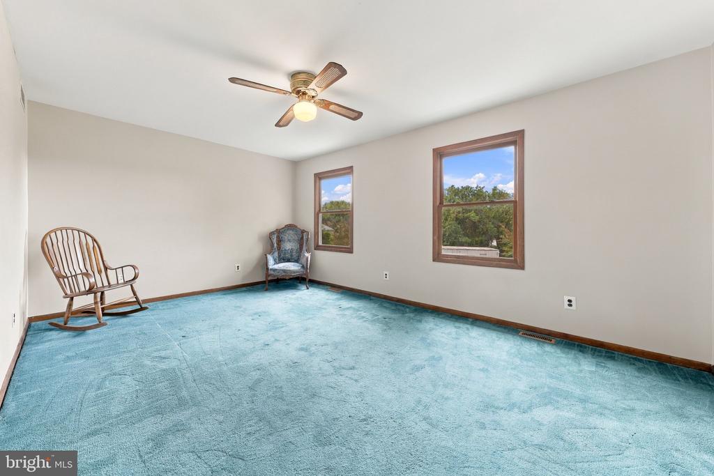 405 RICHWOOD ROAD