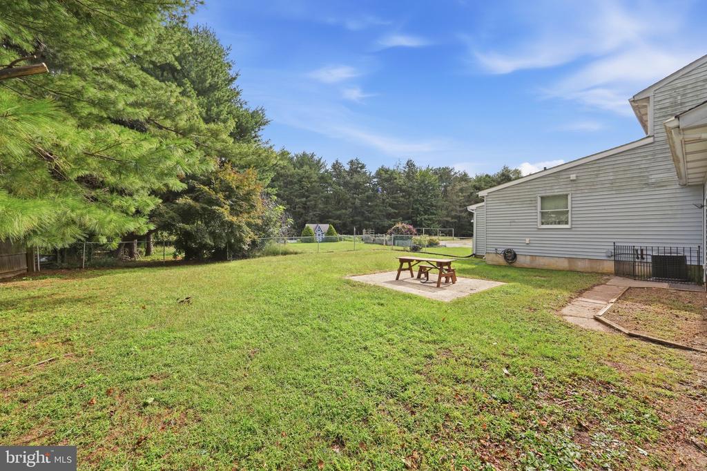 405 RICHWOOD ROAD