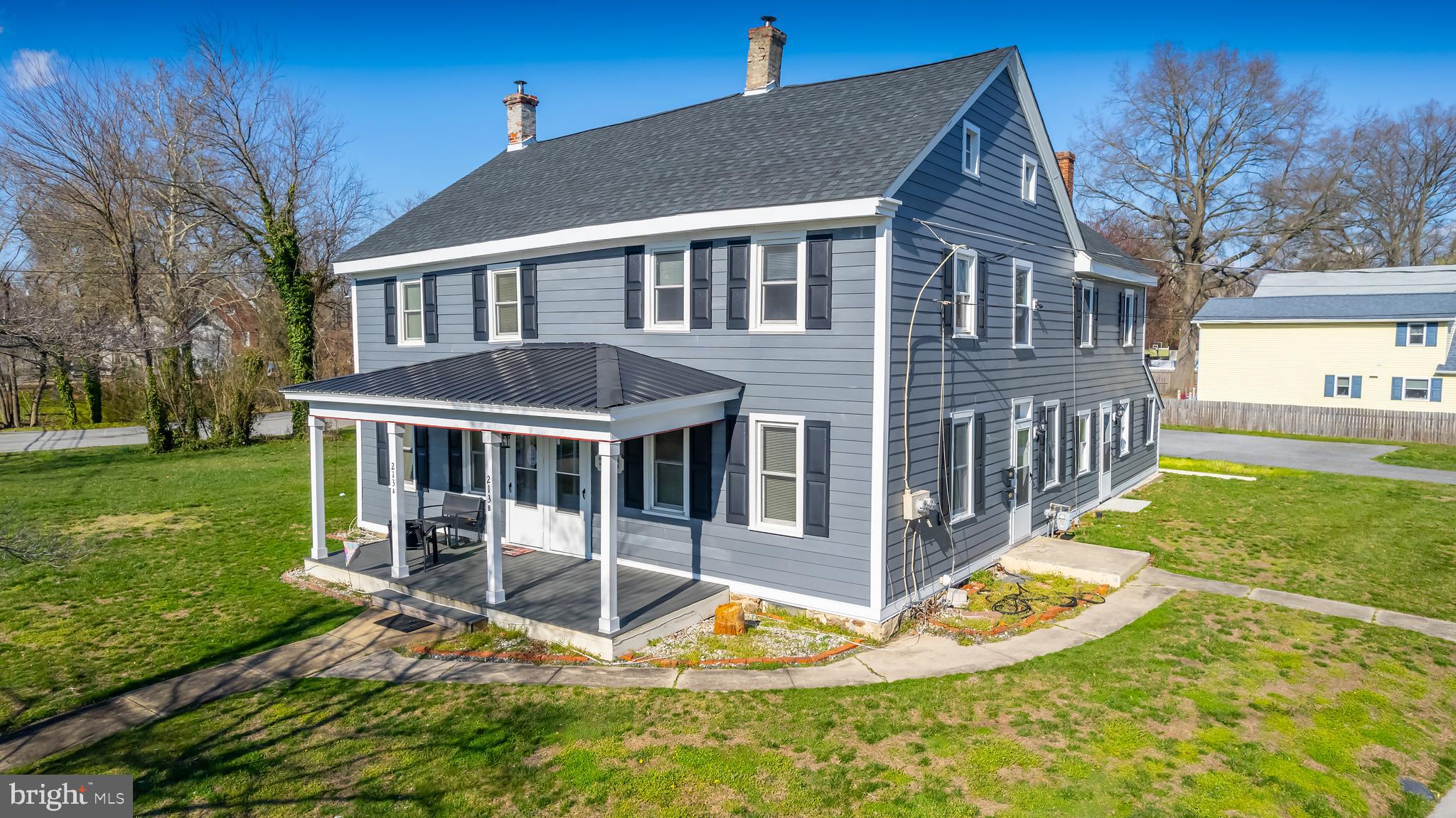 213 S Main St