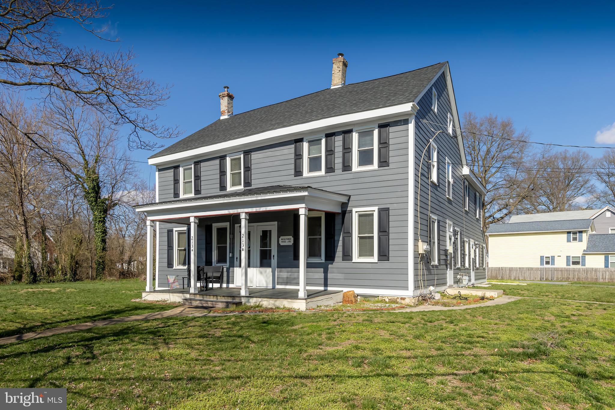 213 S Main St