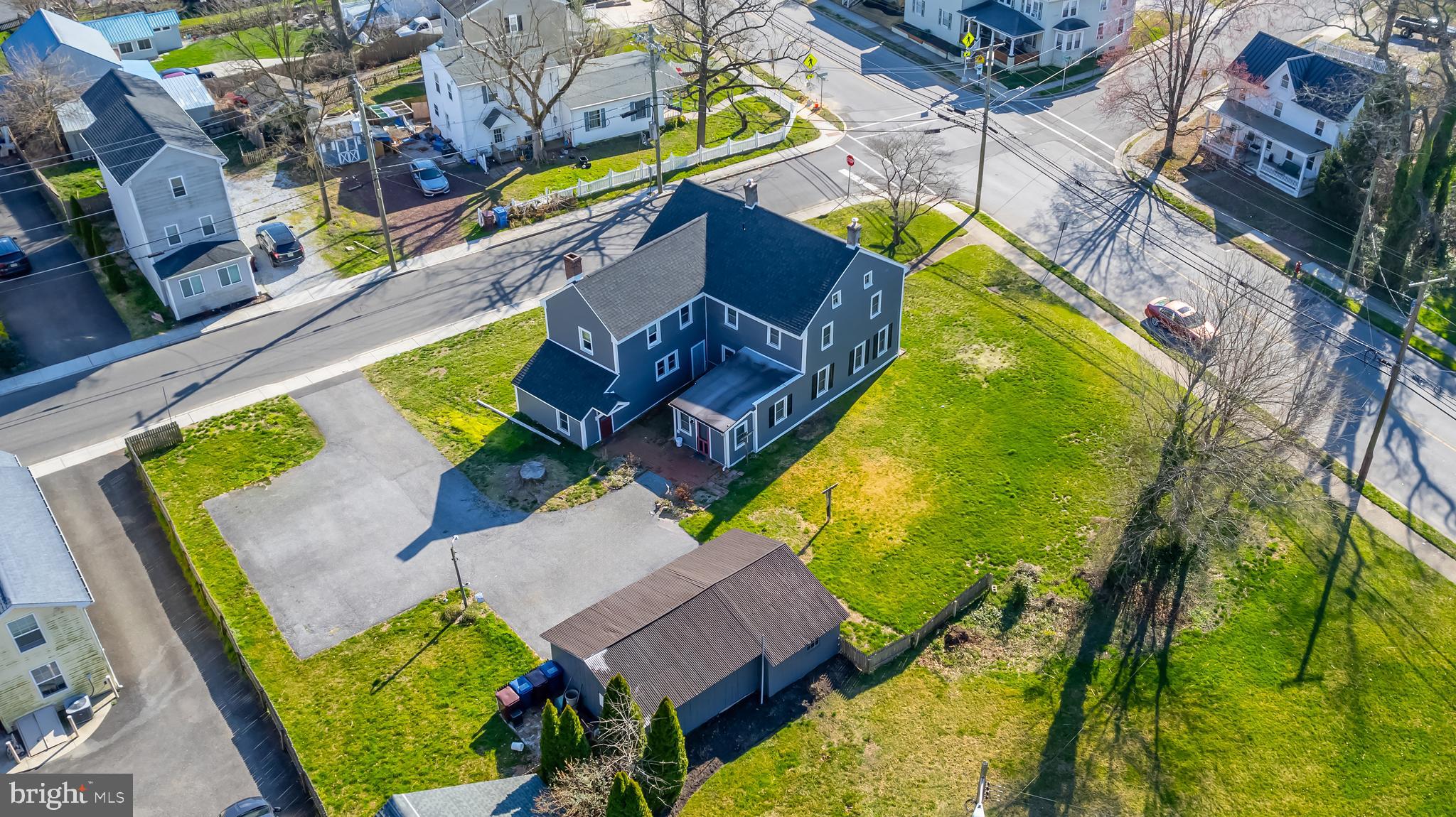 213 S Main St
