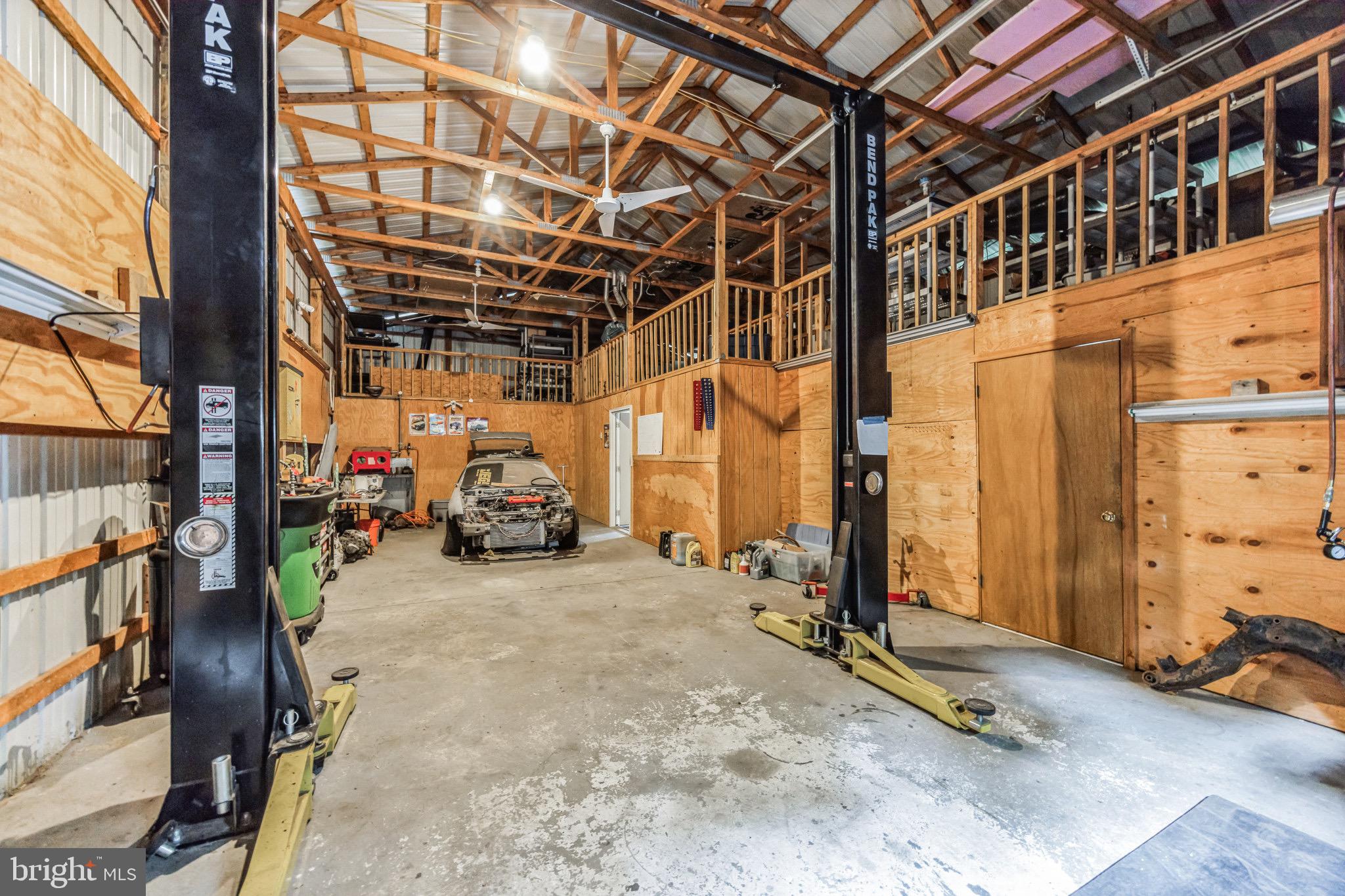 10 FORSYTHIA LANE
