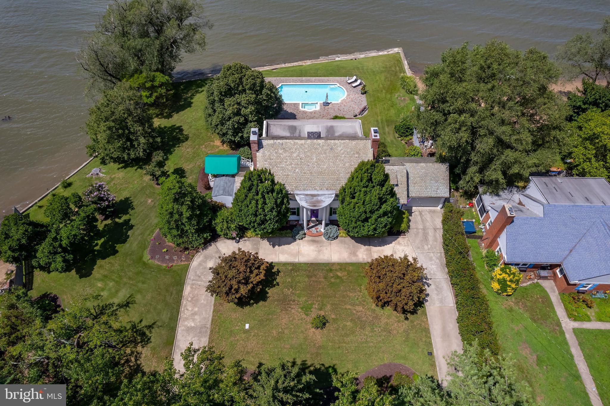 26 DELAWARE AVENUE
