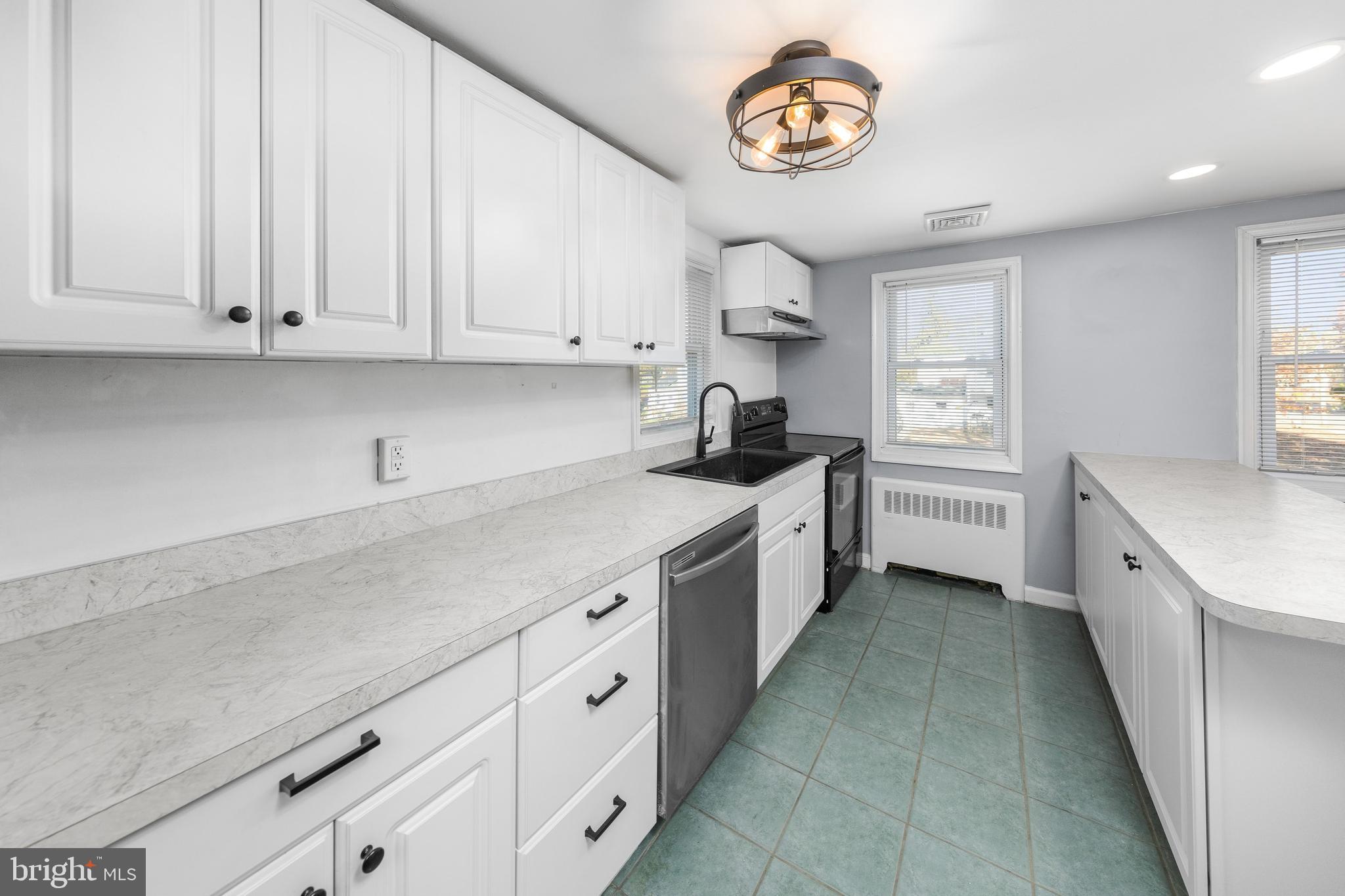 34 W GRANT STREET B