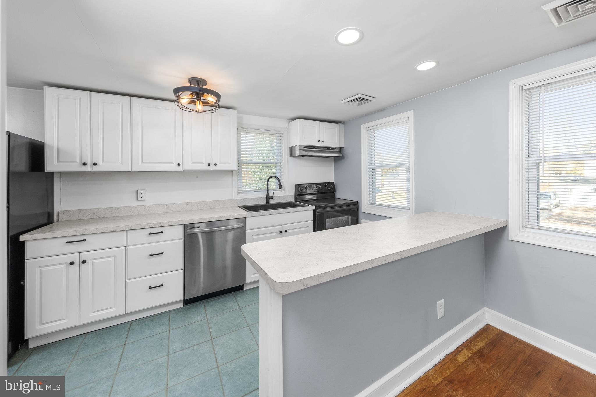 34 W GRANT STREET B