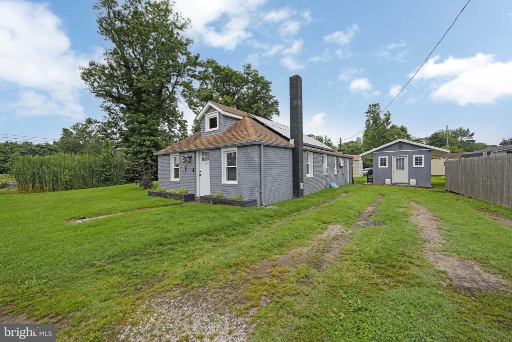 10 South Locust Avenue