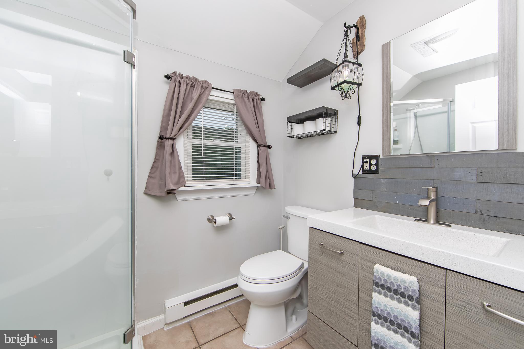 10 South Locust Avenue